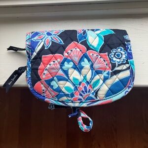Vera Bradley Navy Floral Quilted Phone Wallet Case